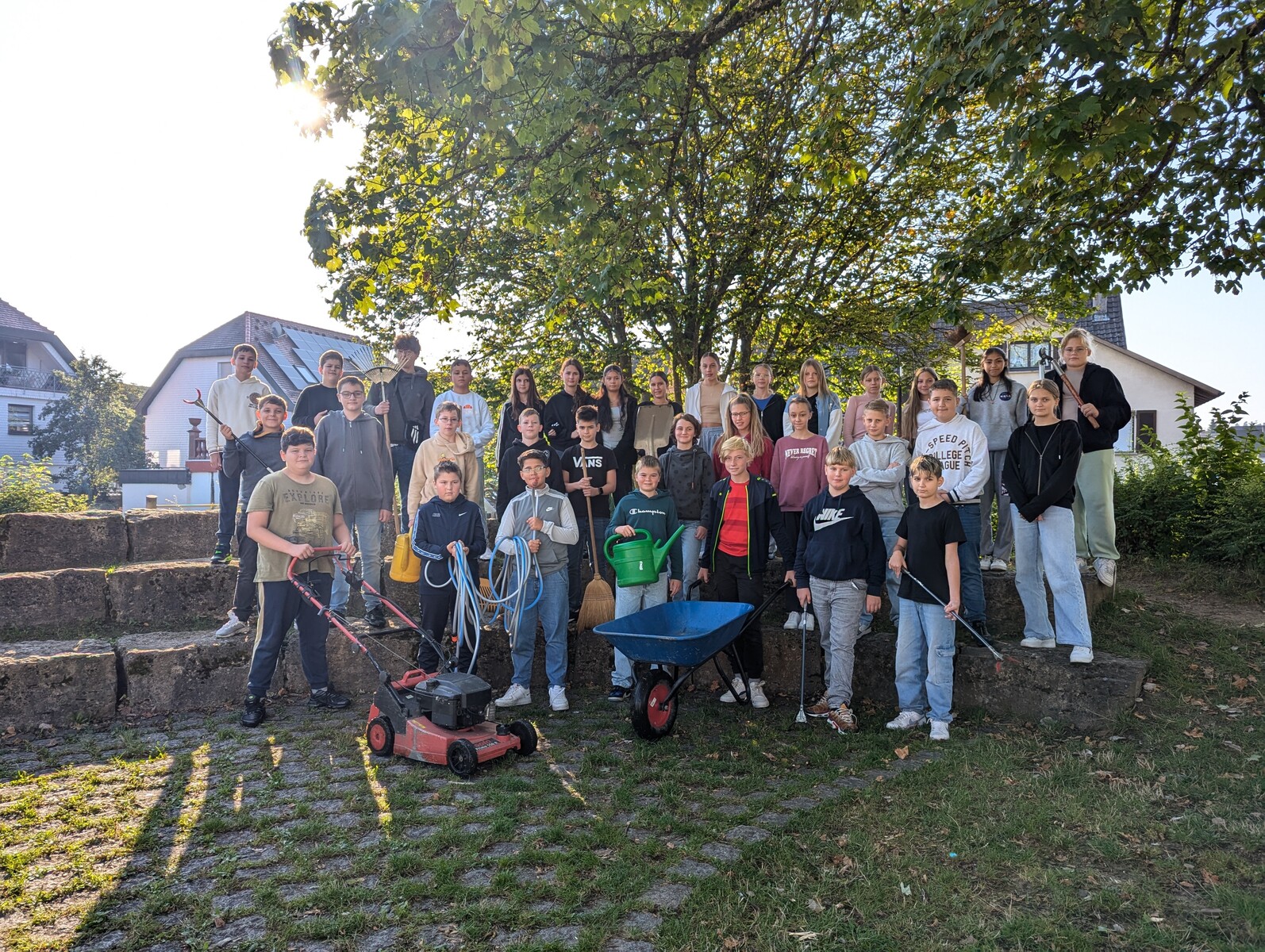 Die Irlandklasse bietet ihre Unterstützung an