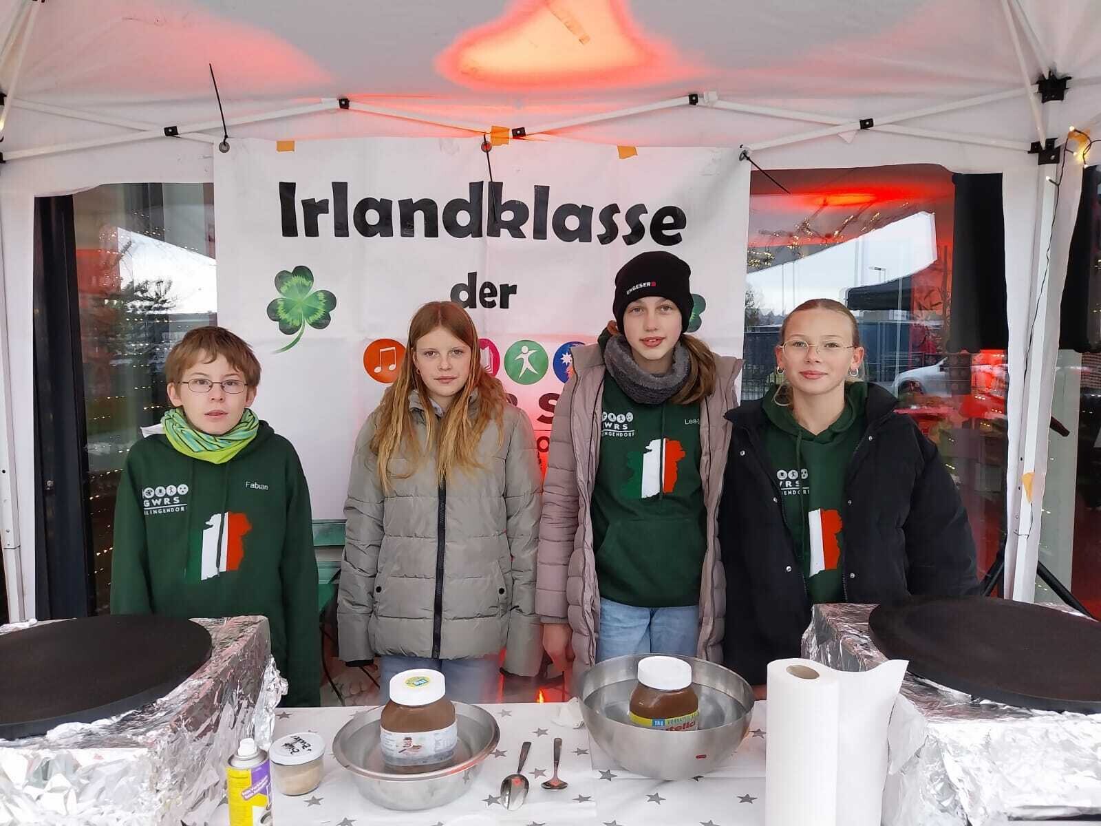 Fantastische Stimmung beim firmeneigenen Weihnachtsmarkt der Firma Engeser